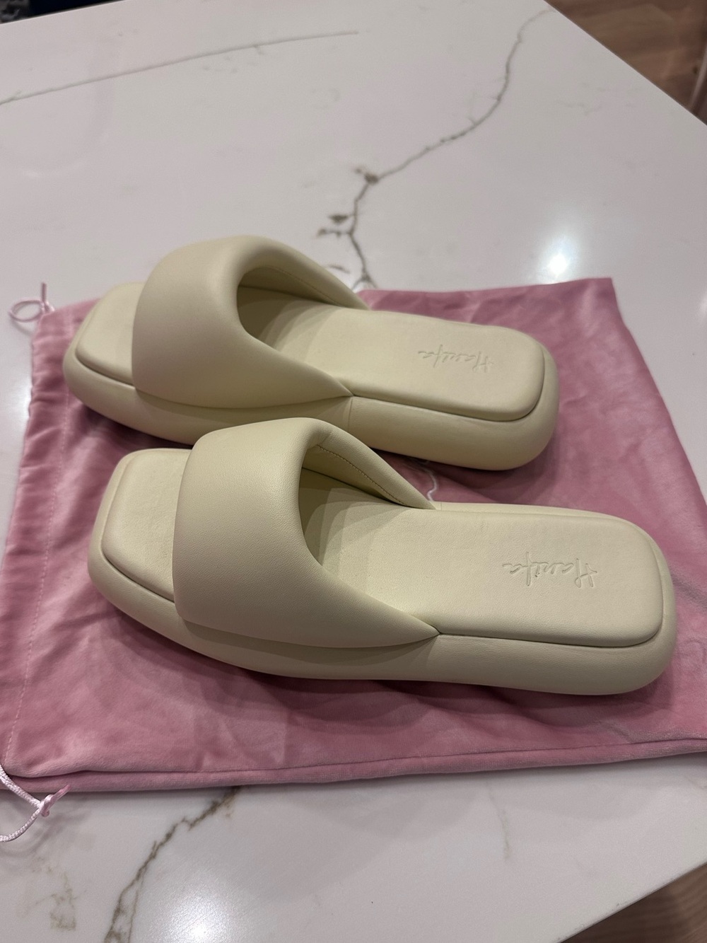 Hanifa Leather Padded Sandal - White/Cream - size 39.5